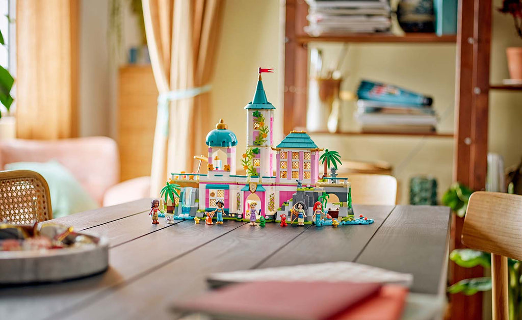 LEGO Disney Princess Castle & Royal Pets | 43267