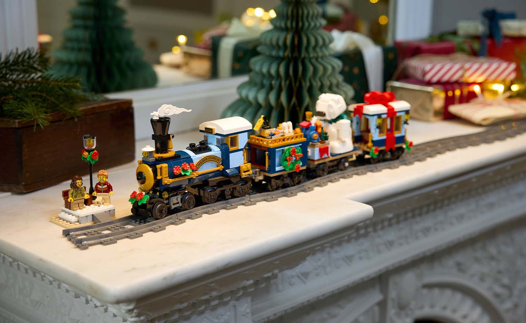 LEGO Icons Holiday Express Train | 10361