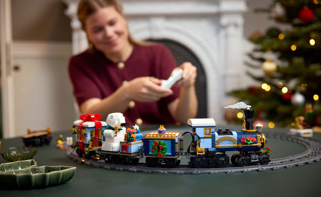 LEGO Icons Holiday Express Train | 10361